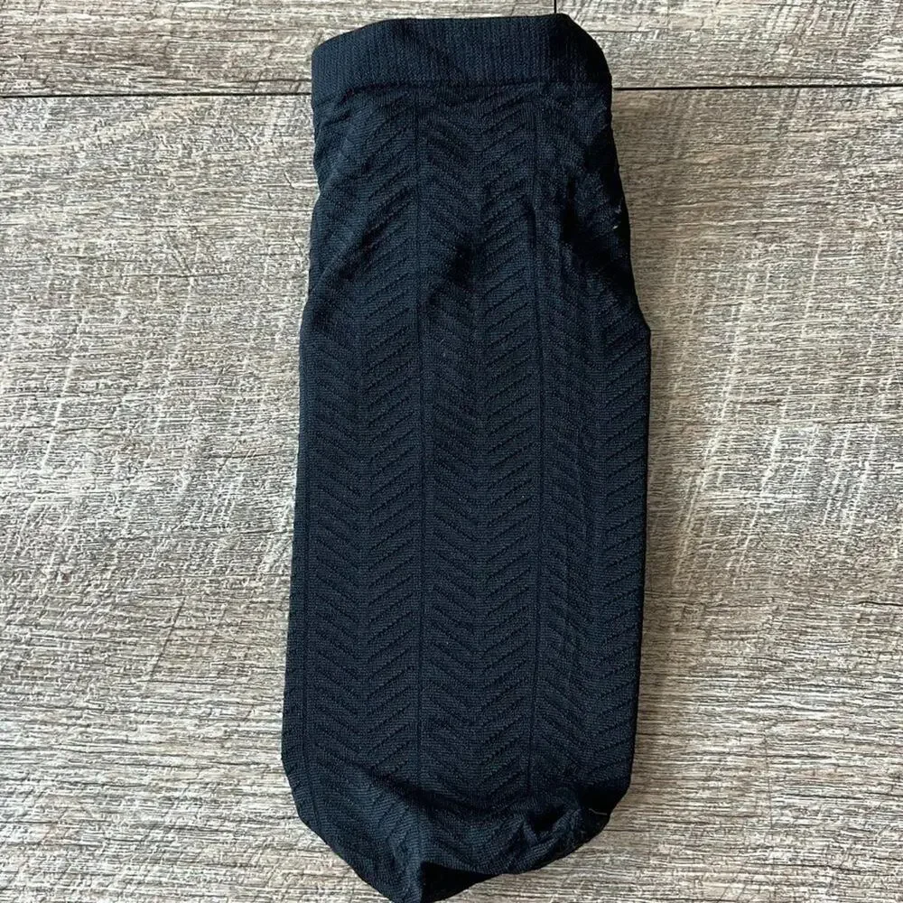 J. Crew Textured Black Stretchy Opaque Tight Anklets Ankle Socks Womens NWOT